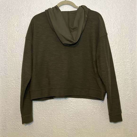 Old Navy lightweight, alpine, tundra, hooded, zip up sweater size medium - Picture 8 of 8